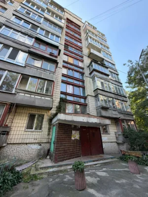 10 minutes walk to Metro Zhytomyr!! Sale of a 1-bedroom apartment 44.3 sq.m.