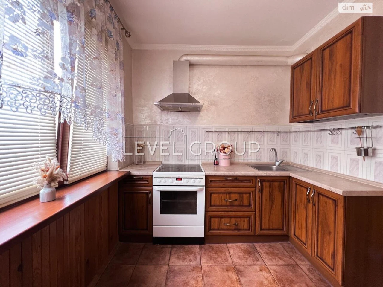 Продаж Квартира Троєщина