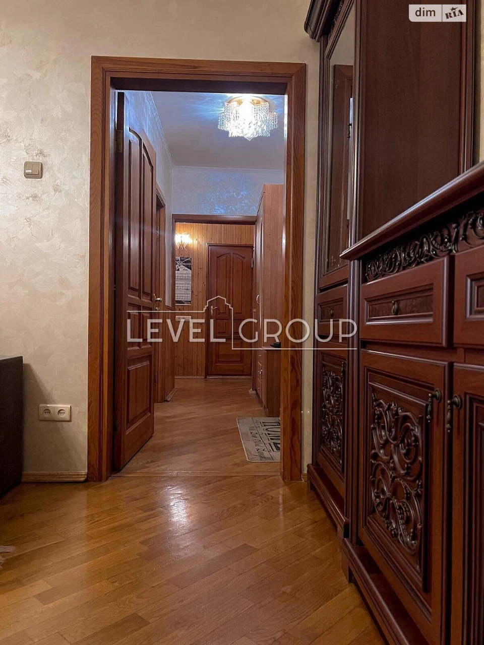 Продаж Квартира Троєщина