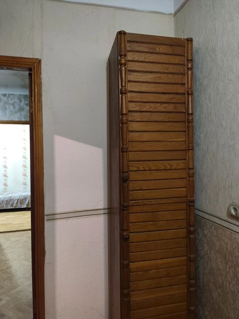 Продається 2-кімнатна квартира неподалік від Центру!