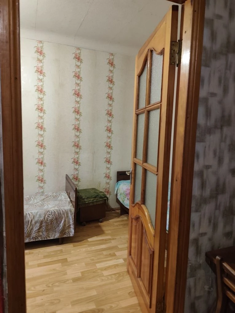Продається 2-кімнатна квартира неподалік від Центру!