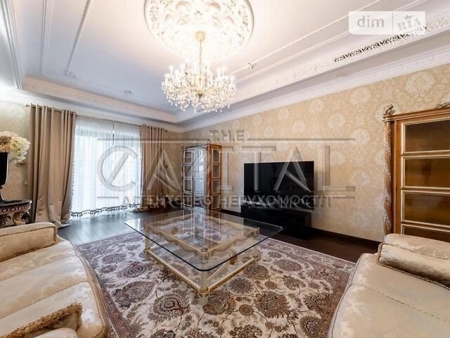 Продажа 3к квартиры 221 кв. м по ул. Ломаковская 56/2 • ID 3