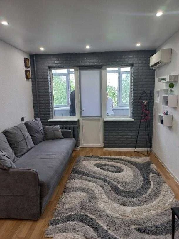 Kharkov! 2к on Grigorenko 33, New Houses, Metro Palace of Sport