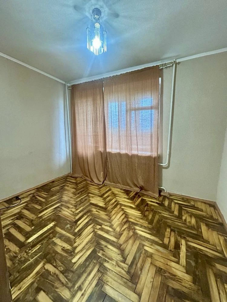 Sale of 1.5 room apartment, 38 sq.m. on Lobanovsky Street, Dniprovs