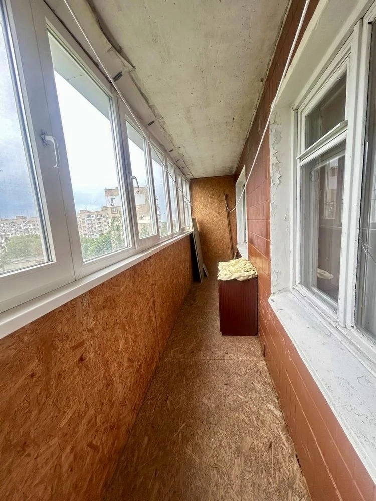 Sale of 1.5 room apartment, 38 sq.m. on Lobanovsky Street, Dniprovs