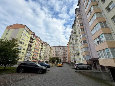 2-кімнатна квартира 63 м² + комора, 7 поверхів, з ремонтом та меблями в новобудинку