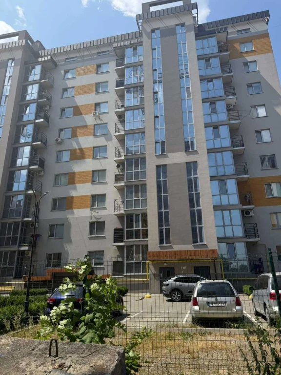URGENT SALE, 2-bedroom apartment in the "Happy" residential complex on Exhibition Street