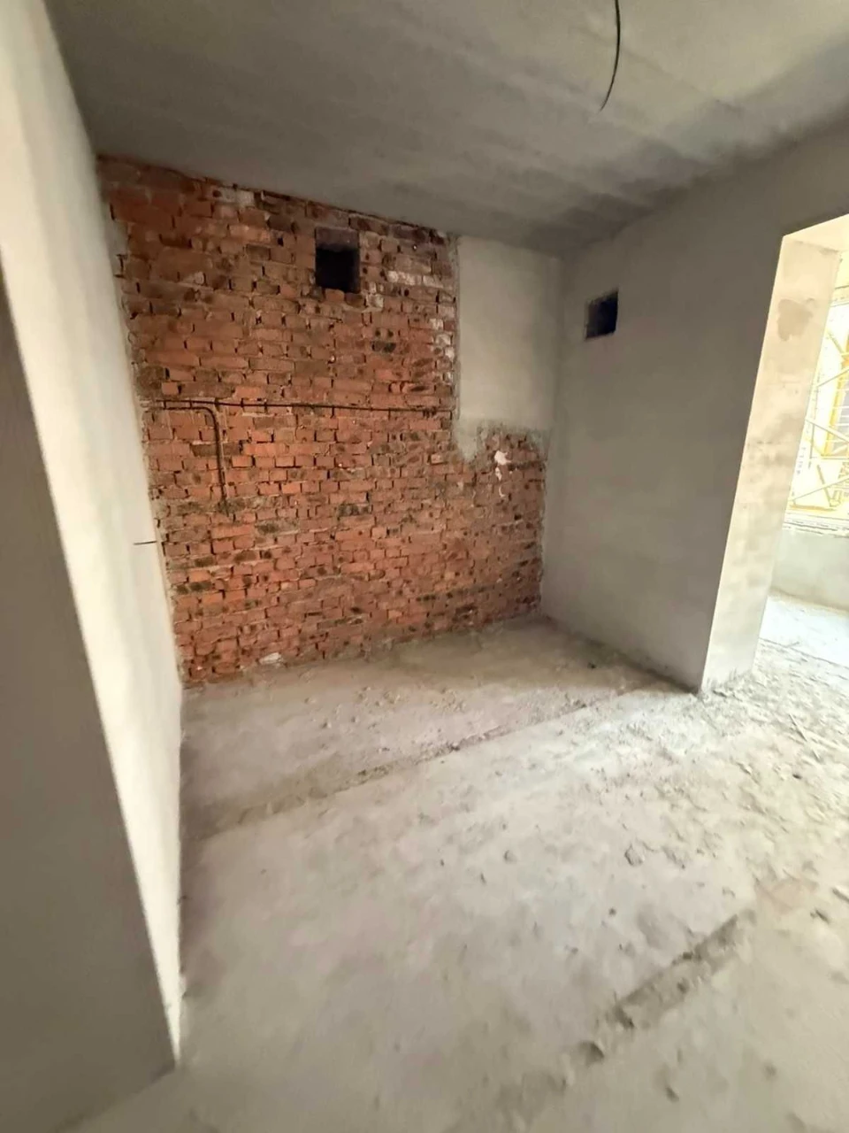 ТЕРМІНОВИЙ ПРОДАЖ 2к ЖК Щасливий на Виставці