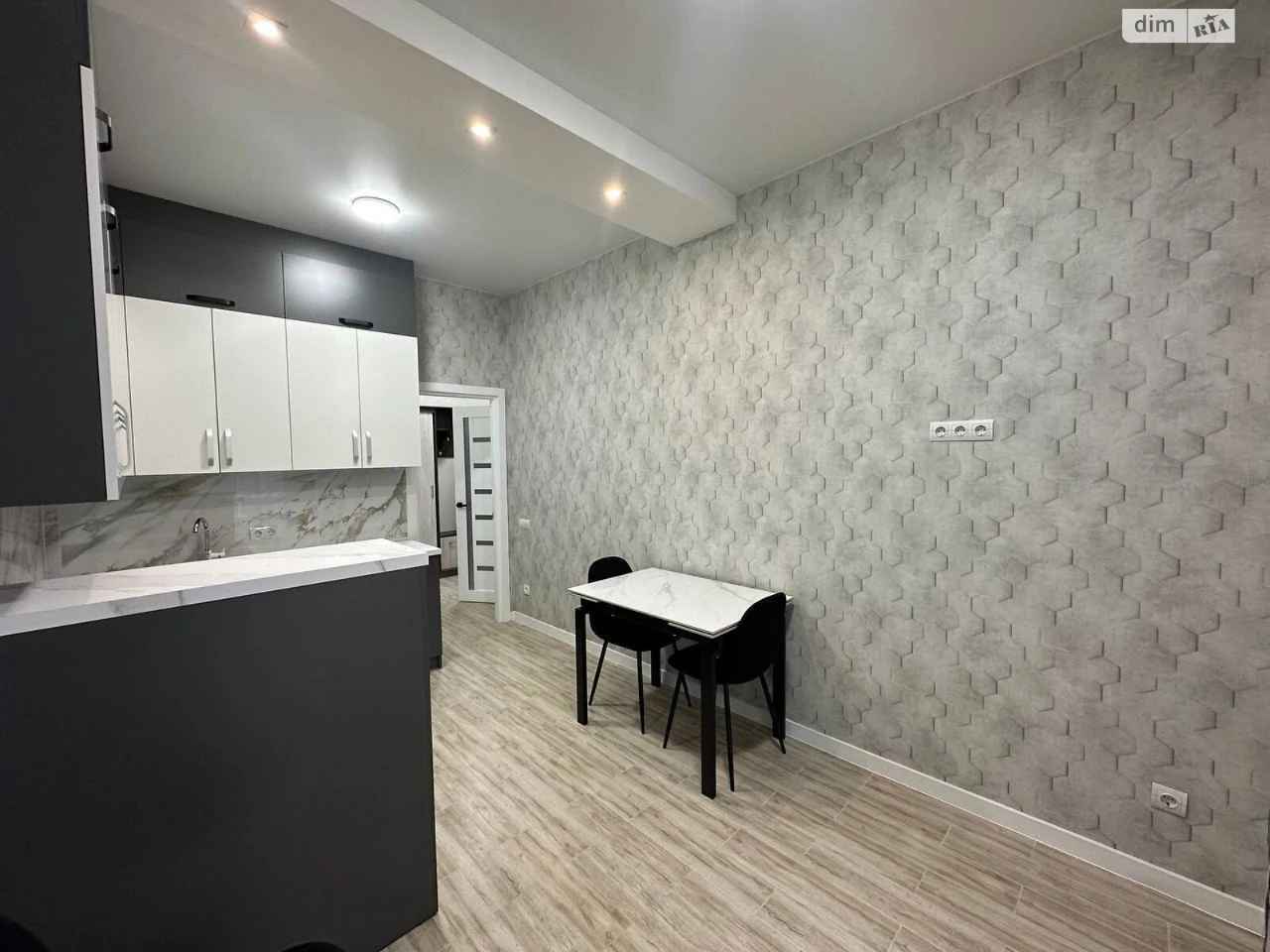 Long-Term Rental Apartment Exhibition