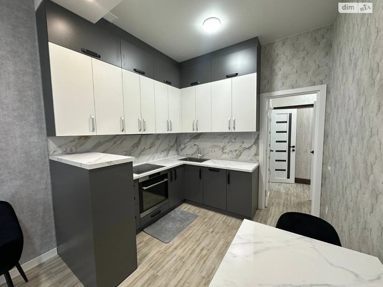 Long-Term Rental Apartment Exhibition