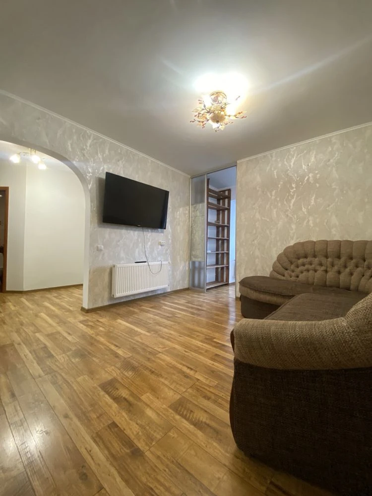 Продажа 1-комнатной квартиры на Автовокзале, ул. С. Демянчука, 1А