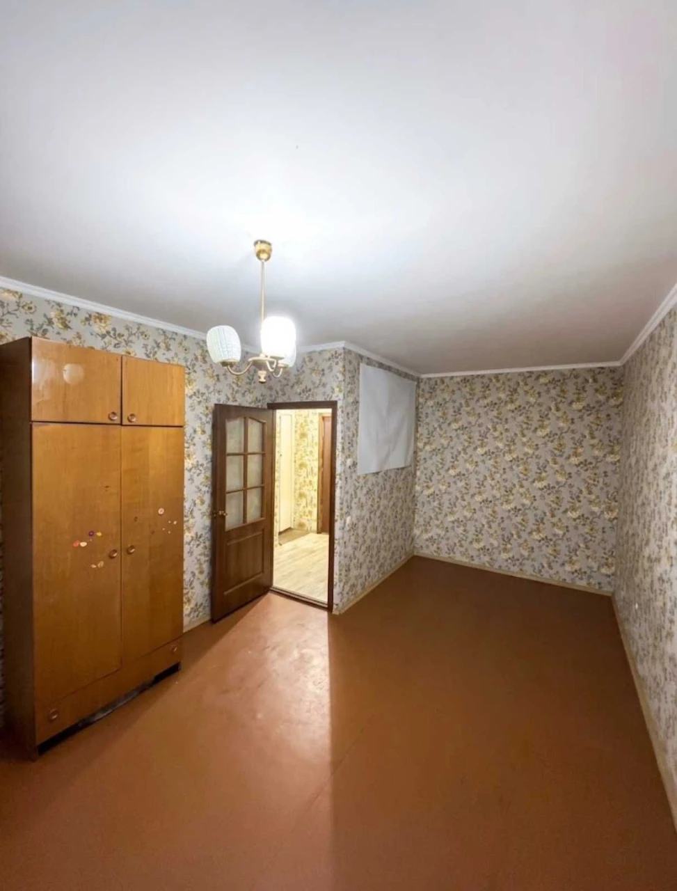 Sale of a 1-bedroom apartment on 92nd Brigade Street, 33