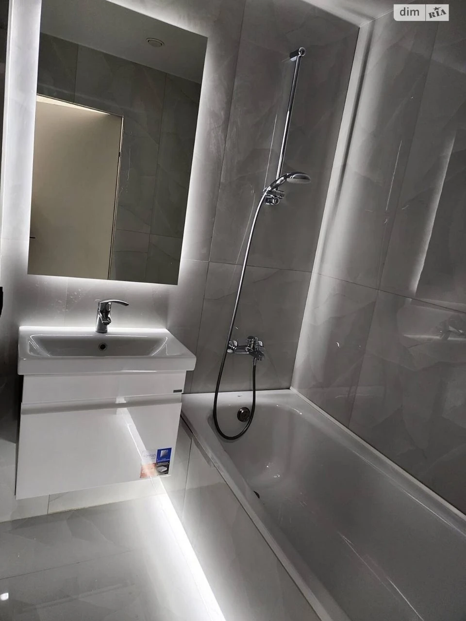 Long-Term Rental Apartment, Mayorovka
