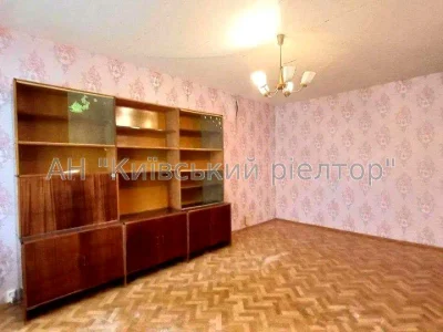Apartment. Kyiv, Heroes of the Dnieper Street