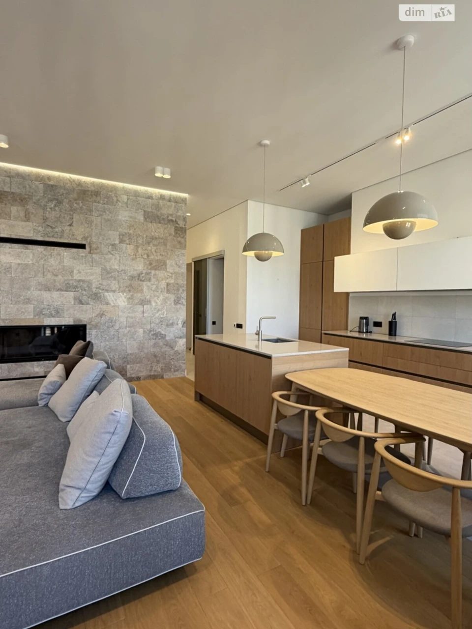 Long-Term Rental Apartment, Holosiiv