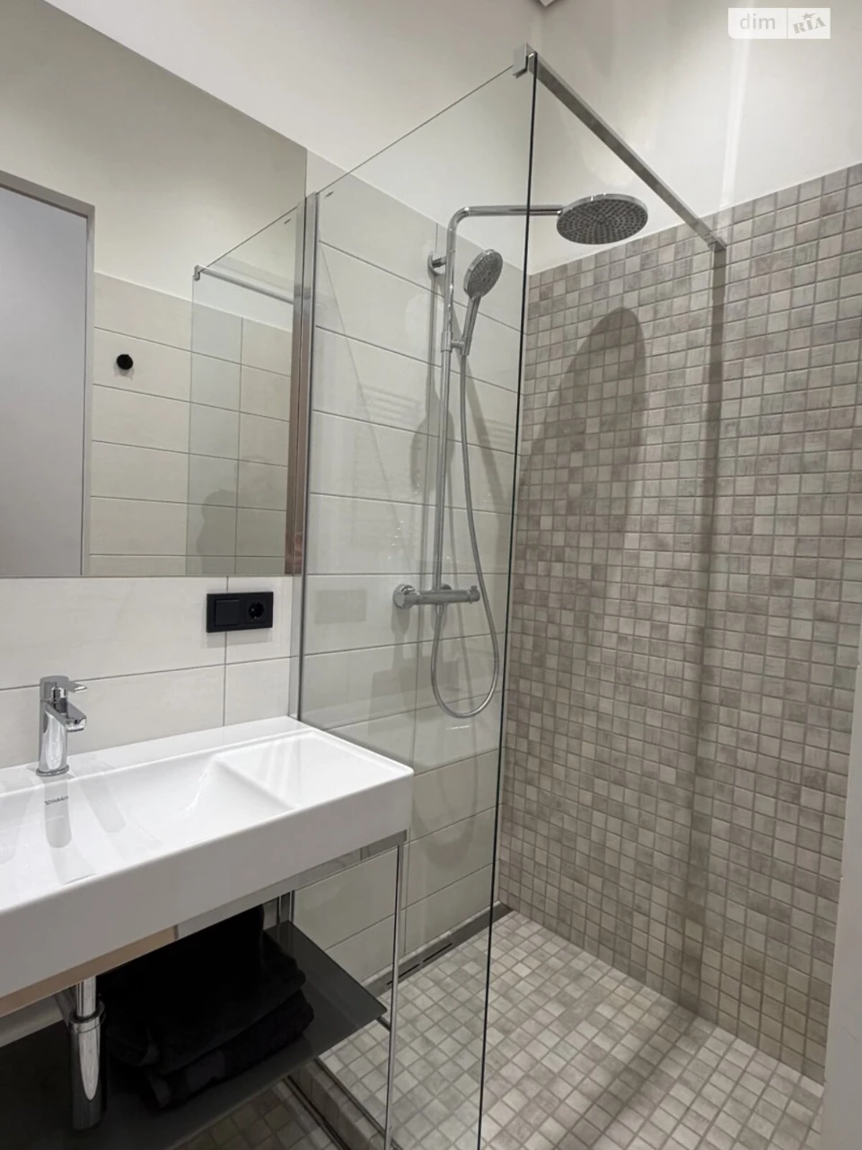 Long-Term Rental Apartment, Holosiiv