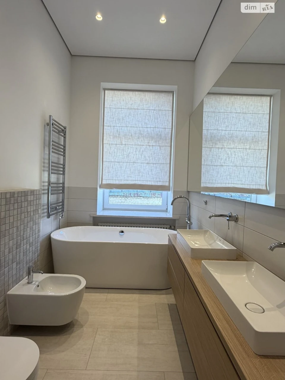 Long-Term Rental Apartment, Holosiiv