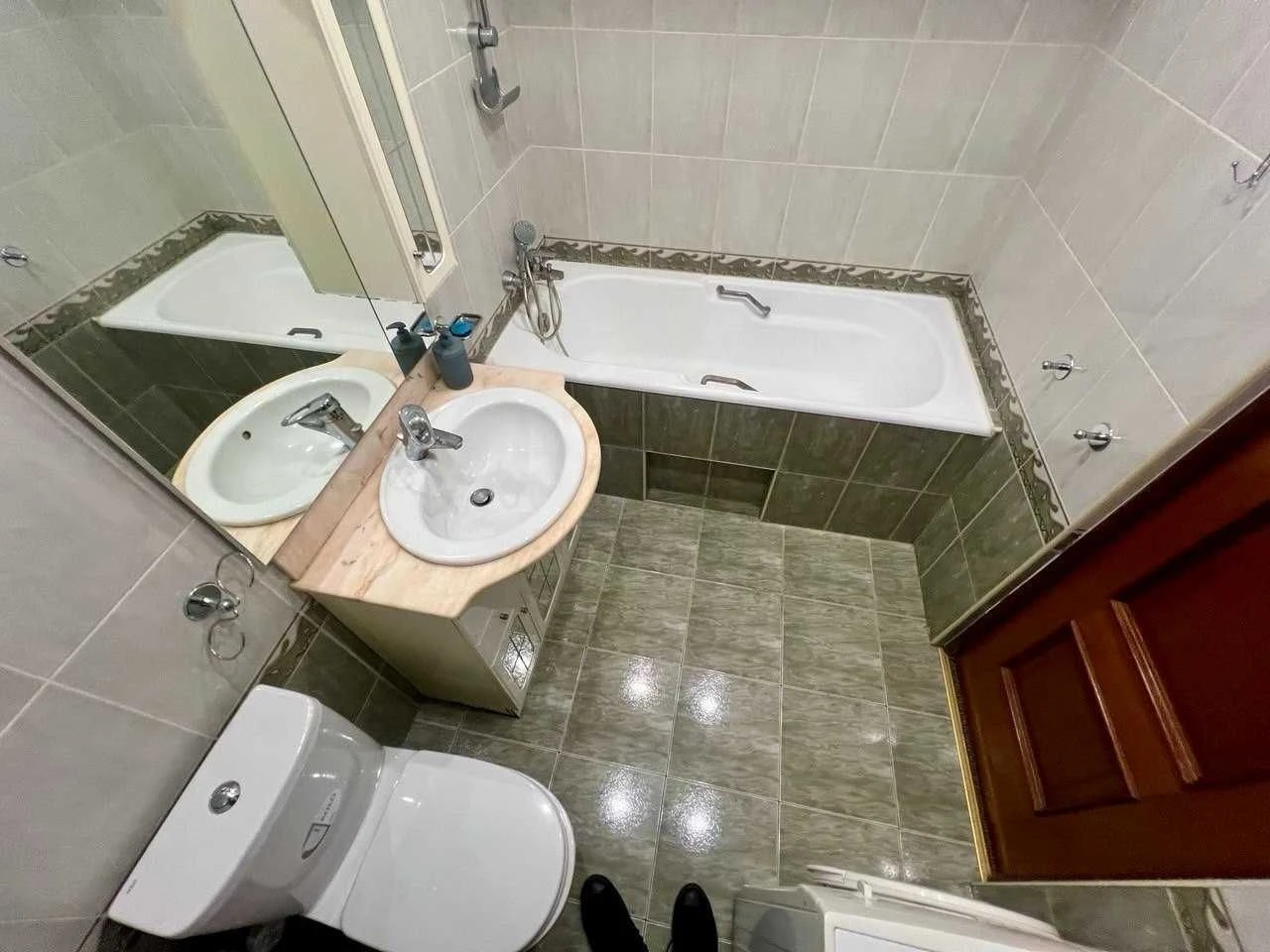 3-кімнатна квартира, Мечникова 18, Печерськ, метро Кловська,