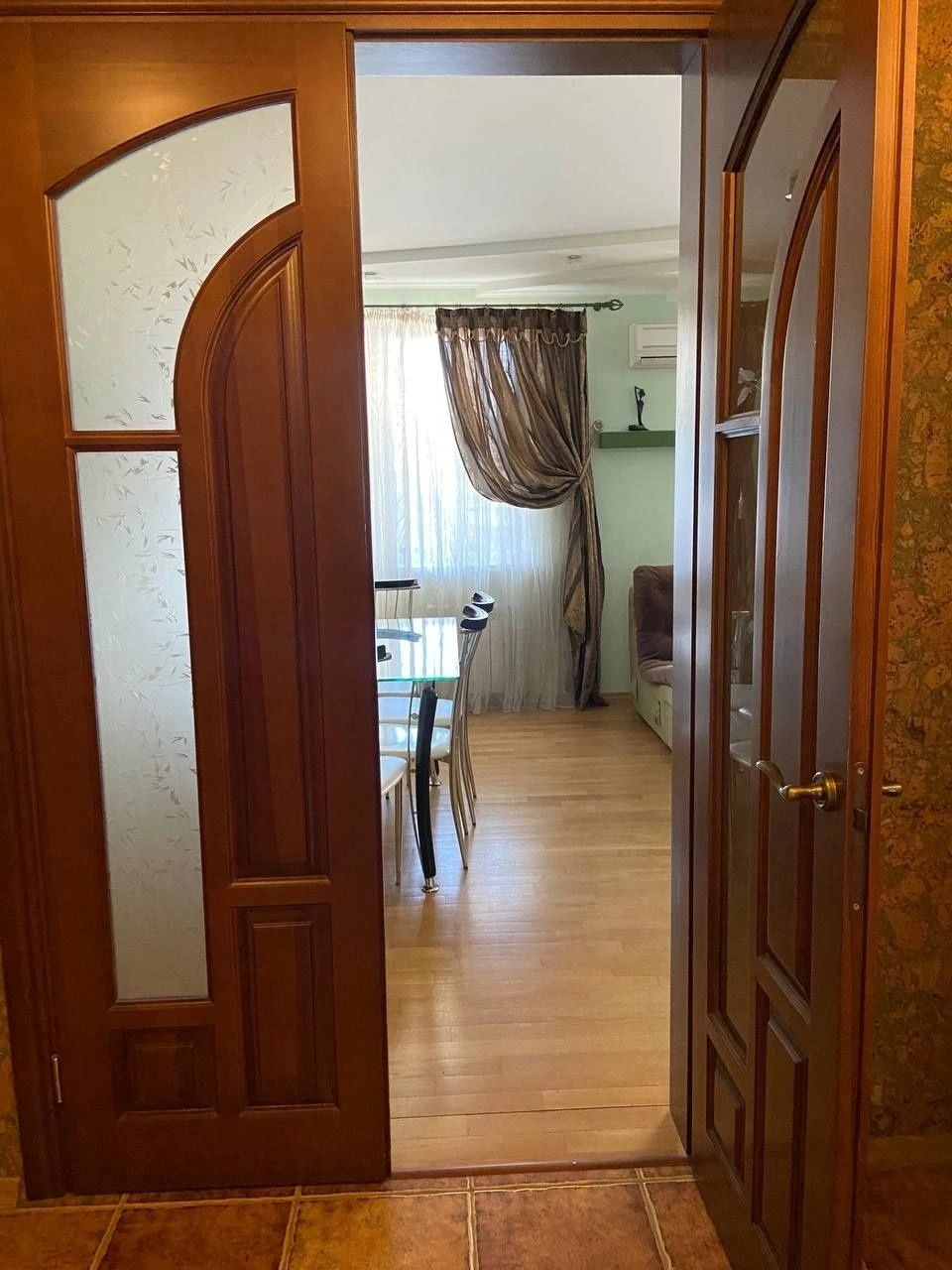 Rent 3-room apartment. Machine-Building 21-A, Shulyavka. + basement