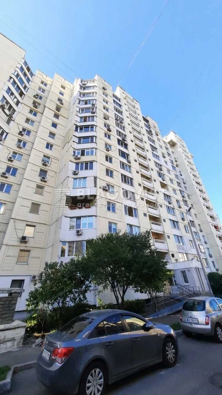 Продам 1кімнатну квартиру вул. Федора Ернста 6 Соломянській