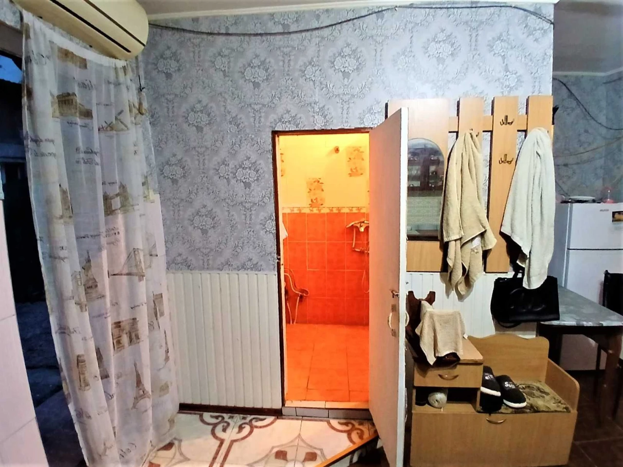 Продам двухкомнатную квартиру на Молдаванке ул. Средняя