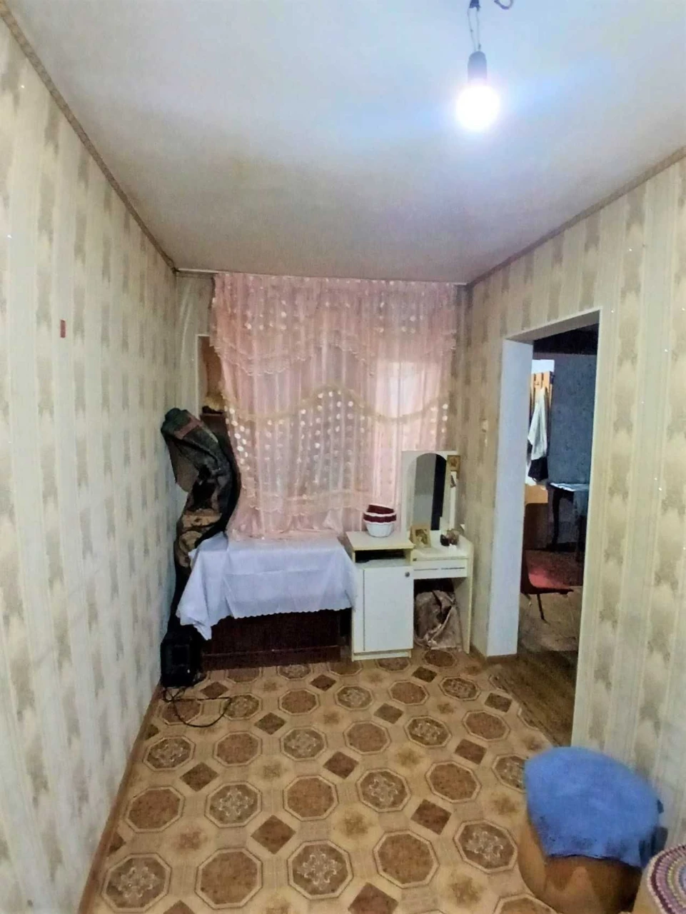 Продам двухкомнатную квартиру на Молдаванке ул. Средняя