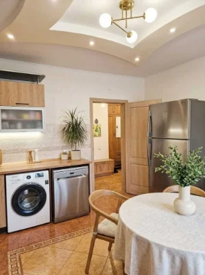 Просторная 2-комнатная 75 м² на Тополевой