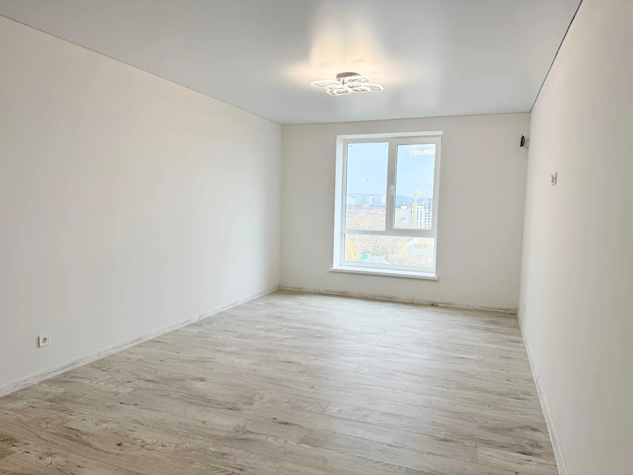 Продажа 1-комнатной квартиры в ЖК City Bud (Экспозиция)
