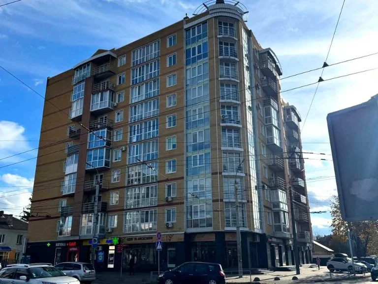 Apartment. Lutsk, Kovelskaya st.