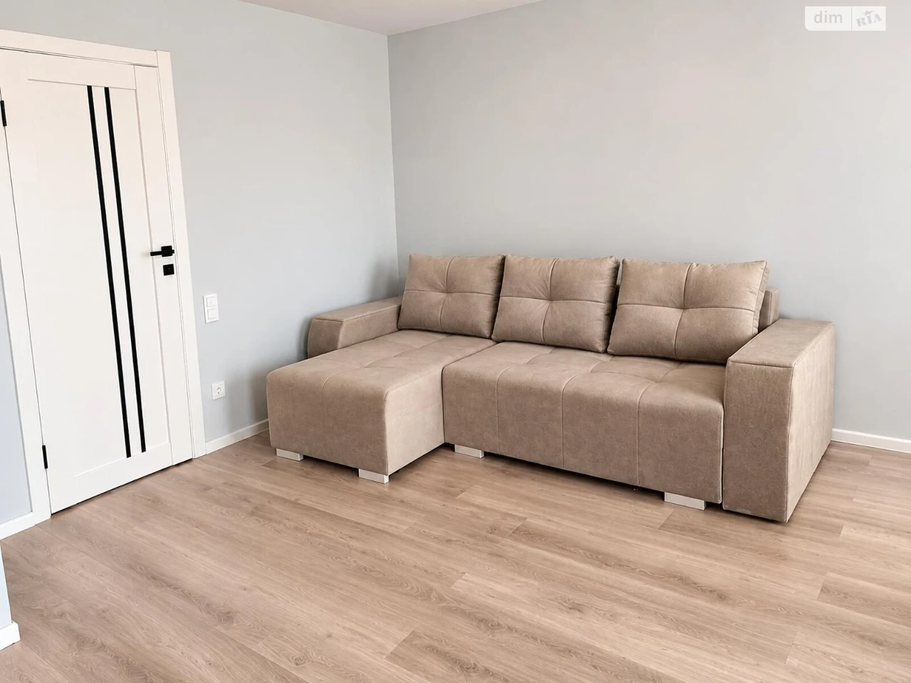 Long-Term Rental Apartment near the Train Station
