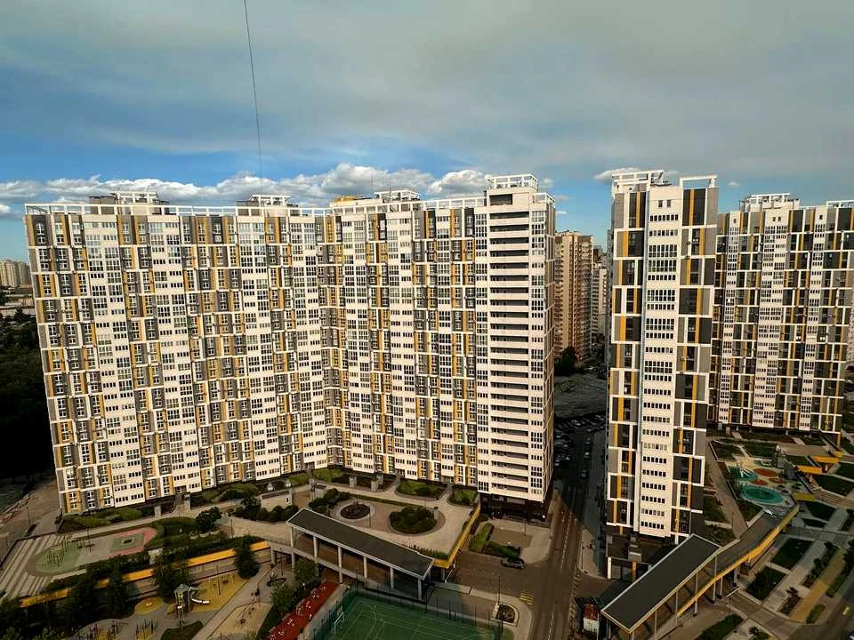 Квартира. Киев, Микильсько-Слободская улица.