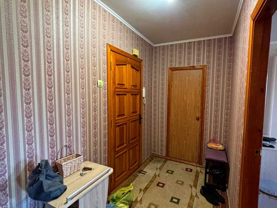 Apartment. Kyiv, Avtozavodska Street.