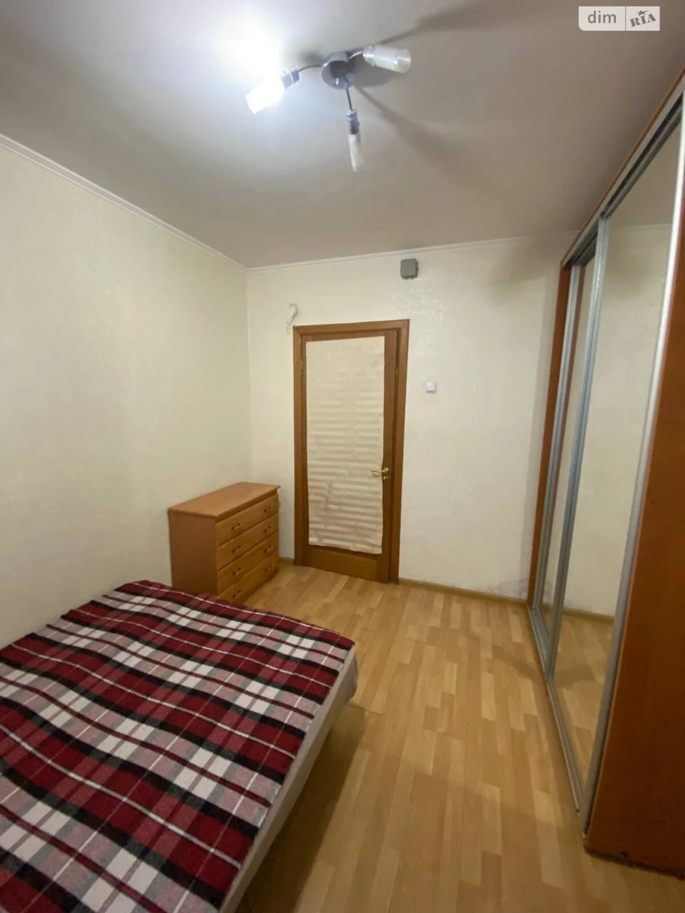 Long-Term Rental Apartment, Pociaky