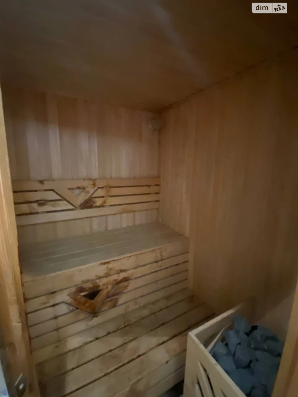 Long-Term Rental Apartment, Pociaky