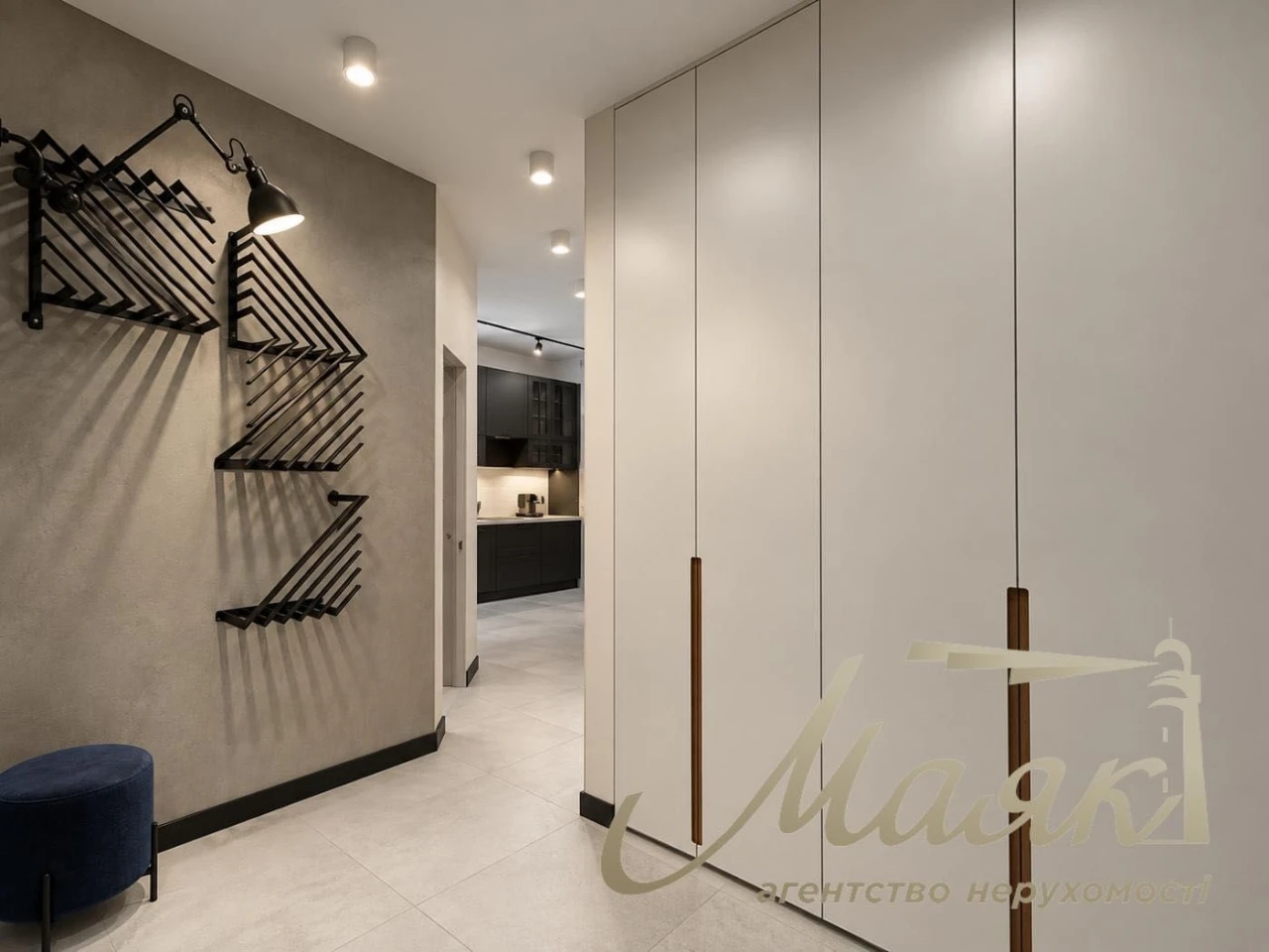 Rent a new 2-room apartment in the residential complex "Bulvar Fontaniv"