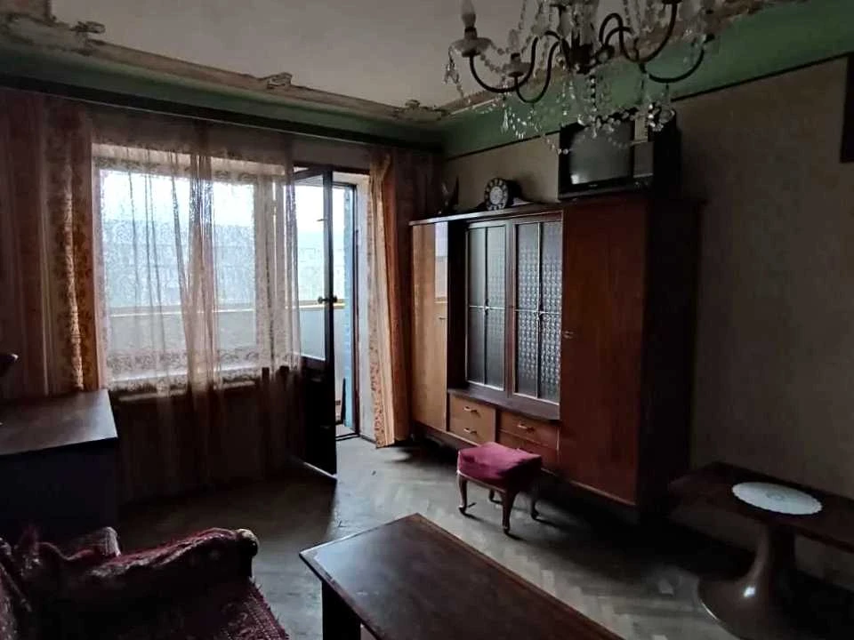 Квартира. Киев, улица Верховной Рады.