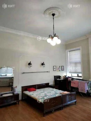 2к. 70м2 Гагарина, Стрелка, Москалевская (Октябрьской Револю