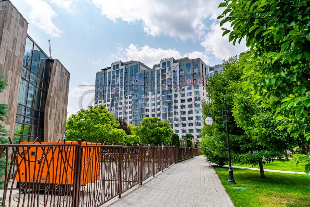 Apartment for Sale, ЖК Новопечерські Липки, Драгомирова, Верхог