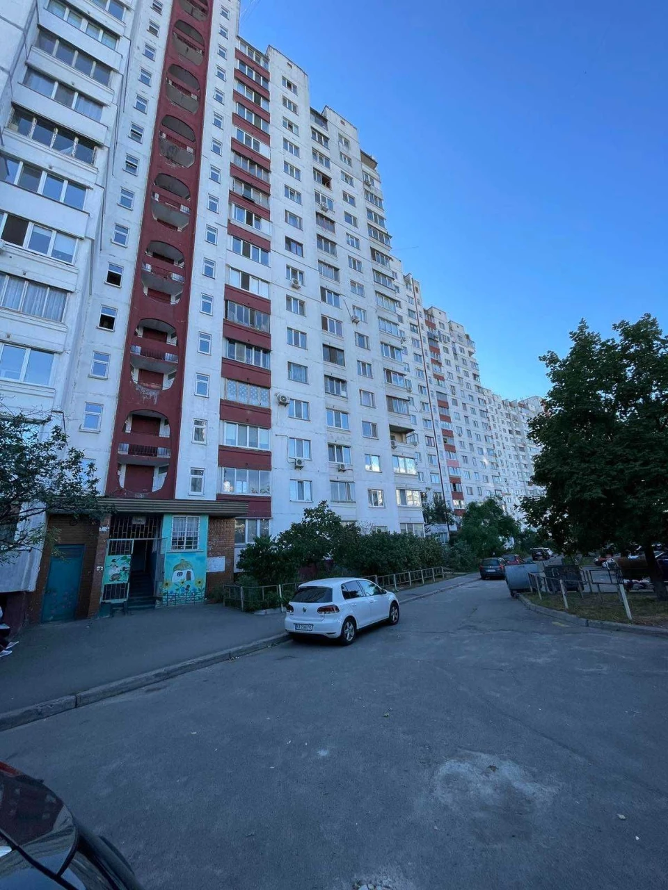 Продаж (2кім=52кв.м) квартири вул. Ревуцького 19/1 метро Хар