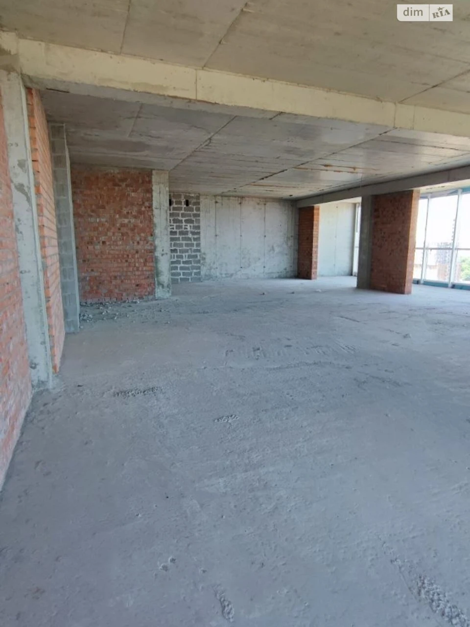 Apartment for Sale: Sobornyi