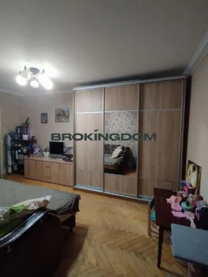 2-room apartment, Degtiarivskav St. 15