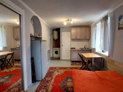 Apartment. Odessa, Kanatna str.