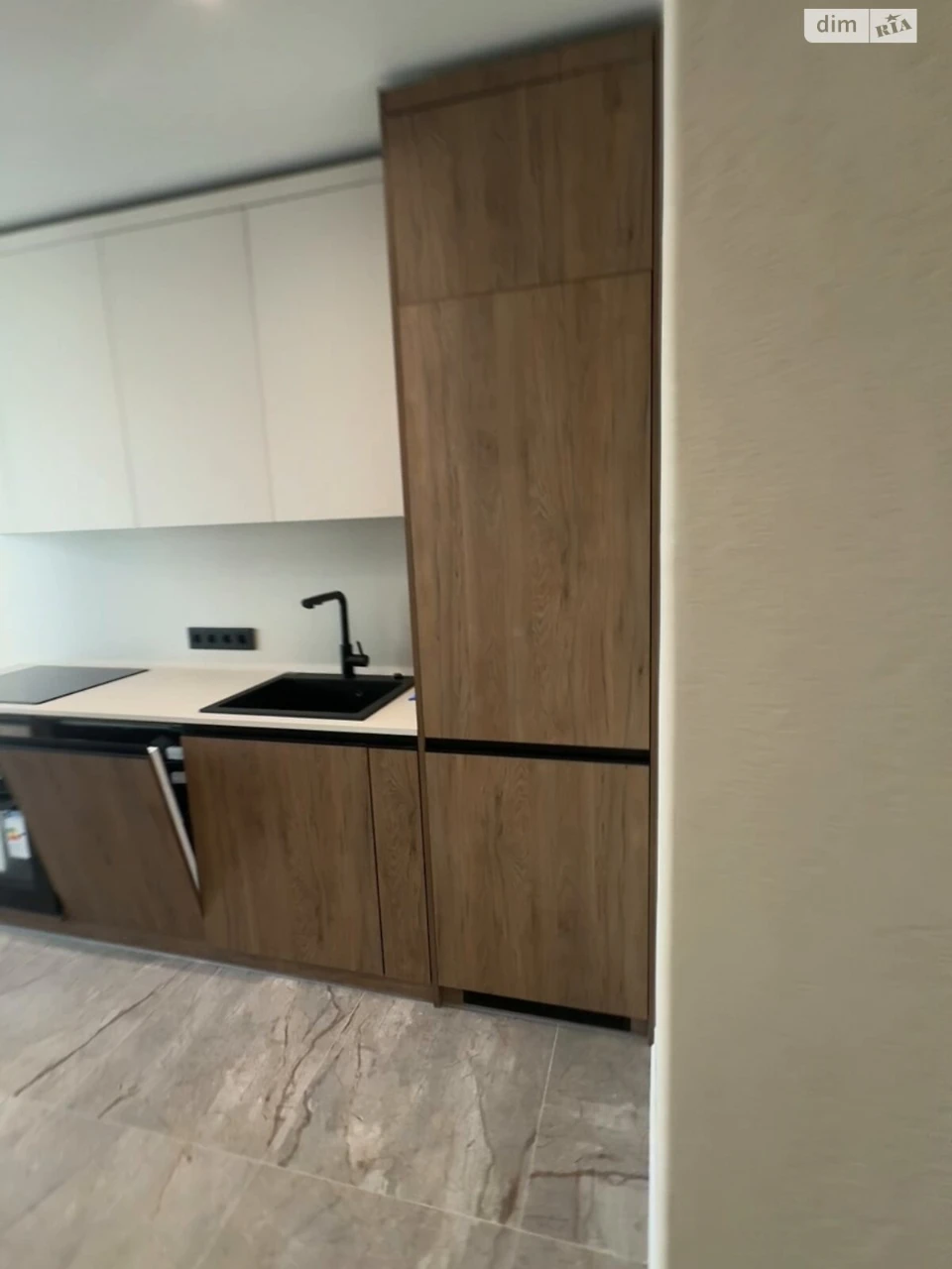 Apartment for Sale on the Shore