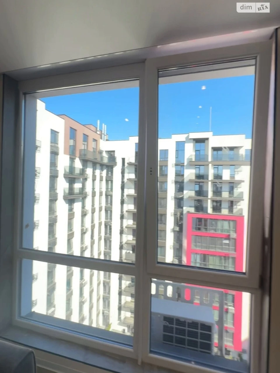 Apartment for Sale on the Shore