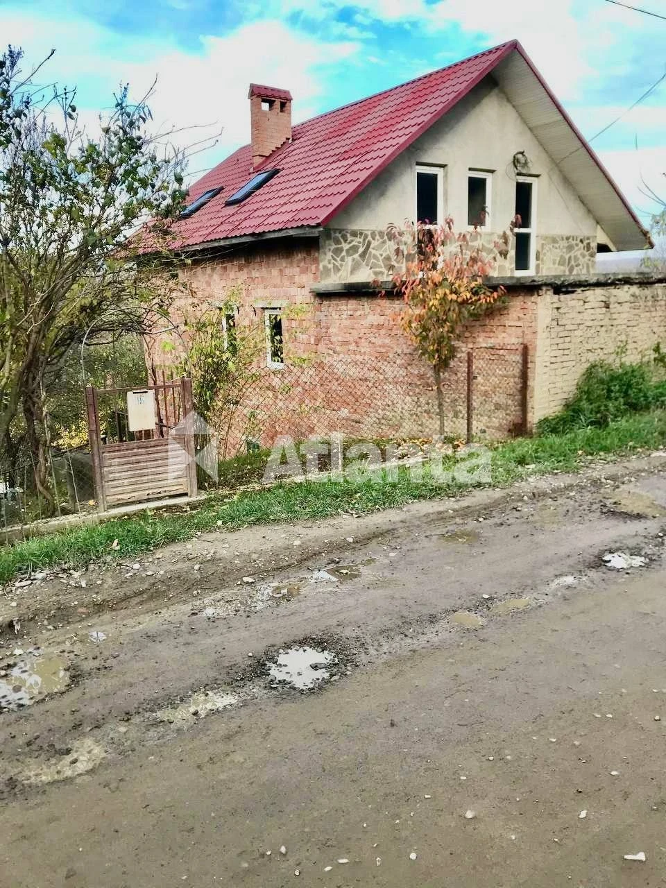 Новый дом, построен в 2020 году.