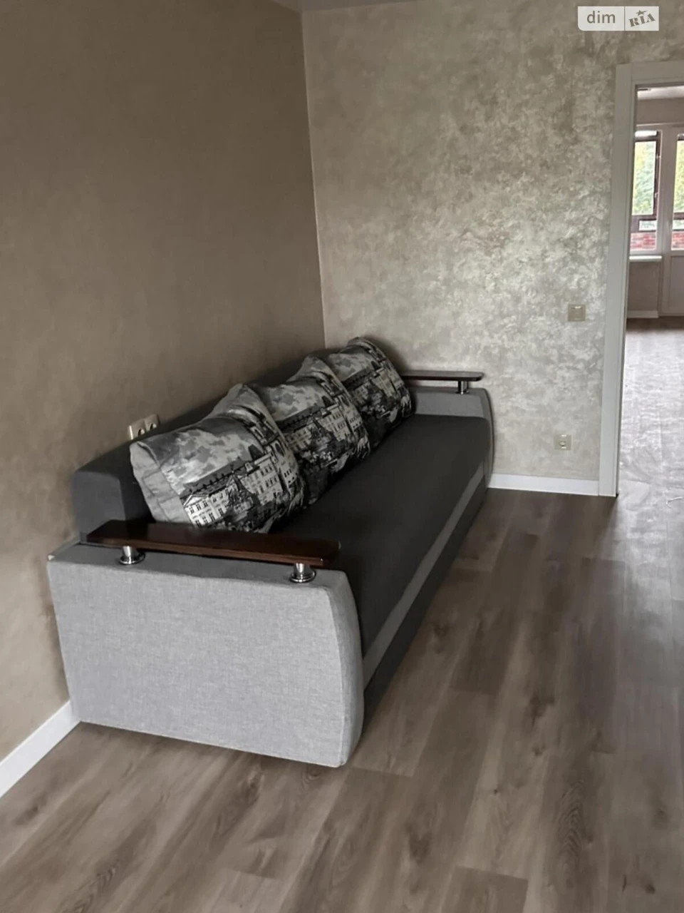 Long-Term Rental Apartment on Naukova Street