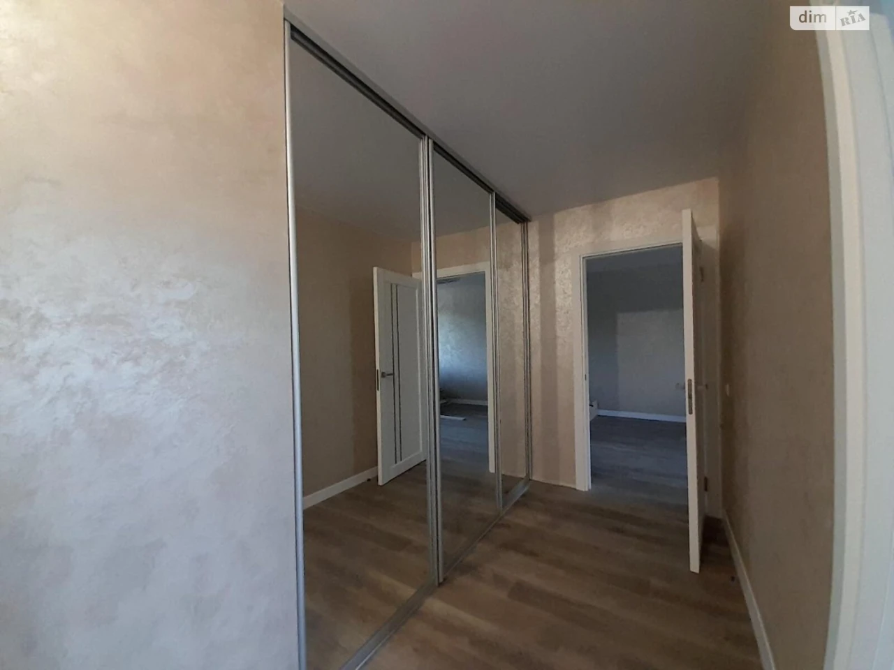Long-Term Rental Apartment on Naukova Street