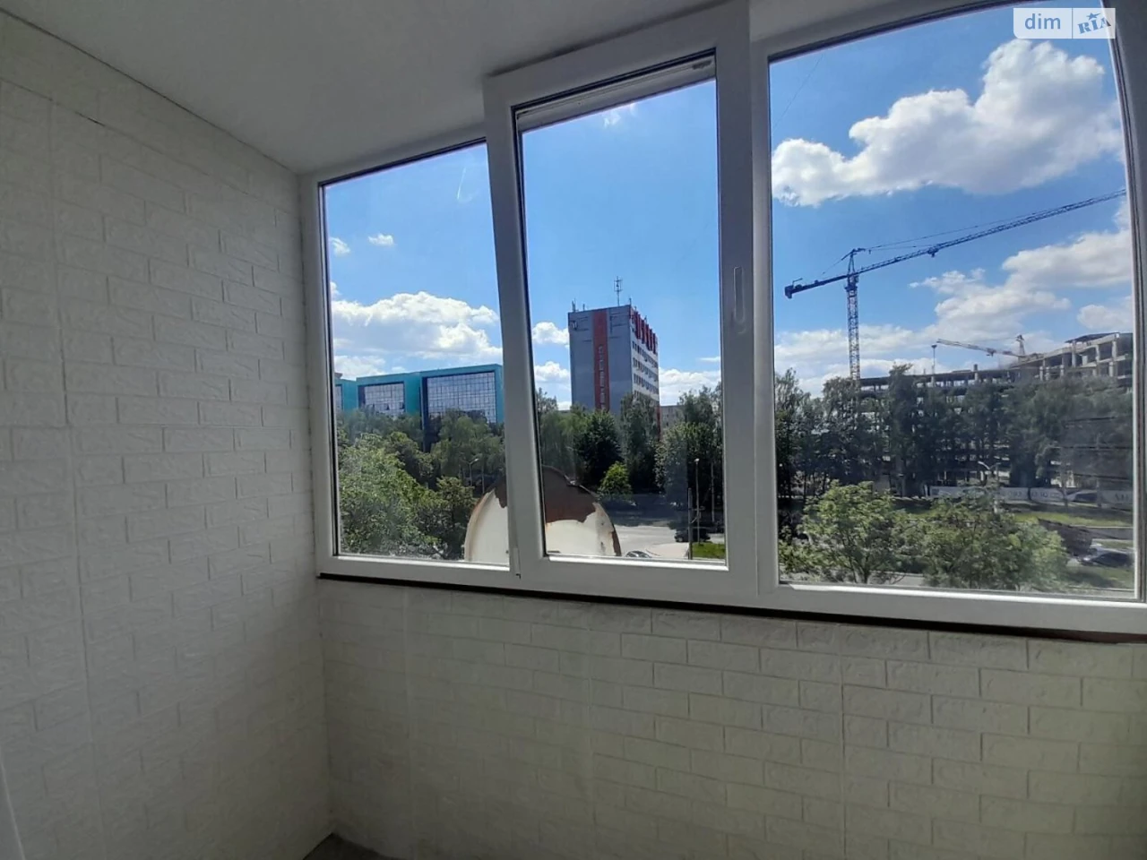 Long-Term Rental Apartment on Naukova Street