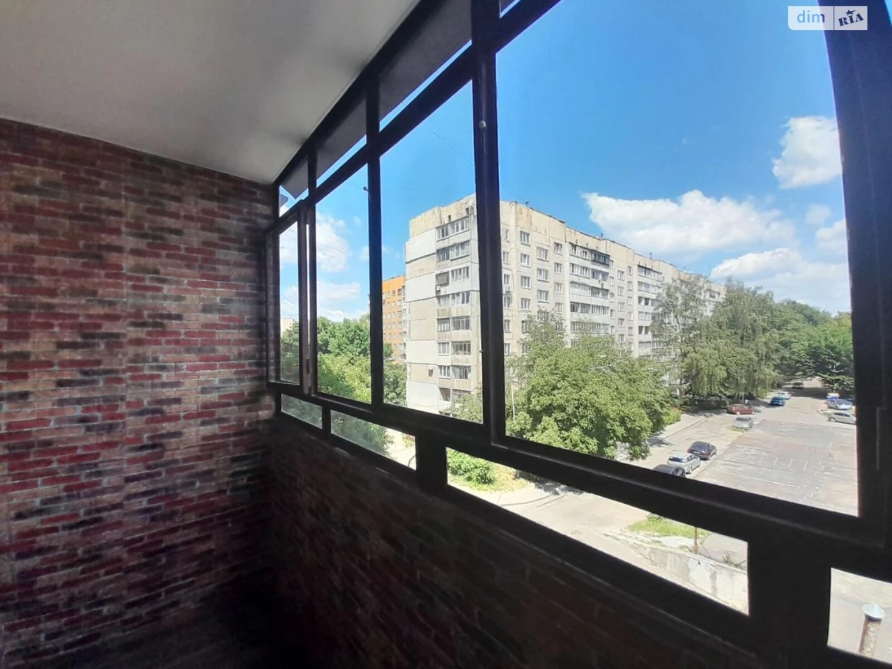 Long-Term Rental Apartment on Naukova Street