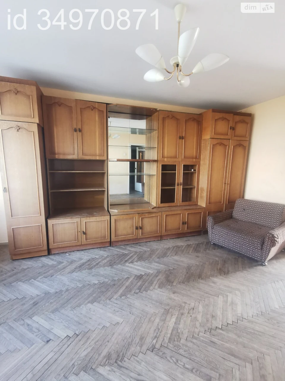 Long-Term Rental Apartment, Holosiiv